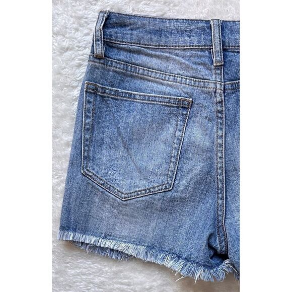 Joe’s Jeans Kiernan Distressed High Rise Cutoff Short, Size 26 - Picture 13 of 16